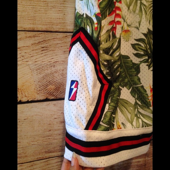 HP🔥NWT Super Cool and Hip Shorts - Picture 3 of 4